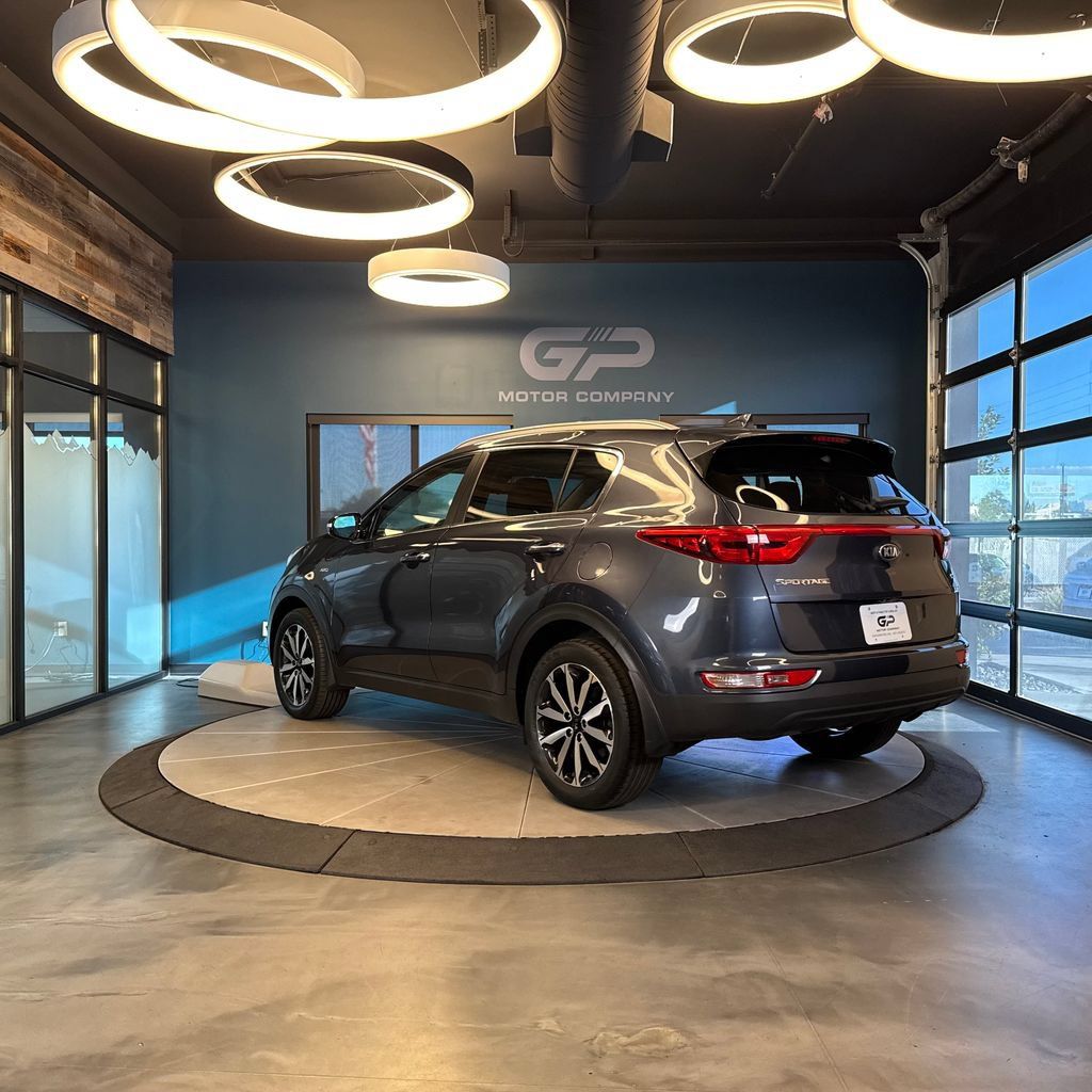 Used 2019 Kia Sportage EX AWD/4WD image 5