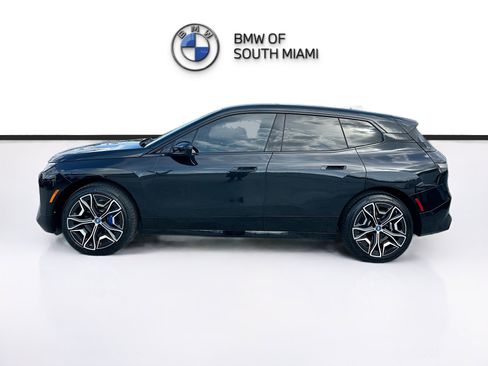 Used 2024 BMW iX xDrive50 w/ Sport Package AWD/4WD image 4