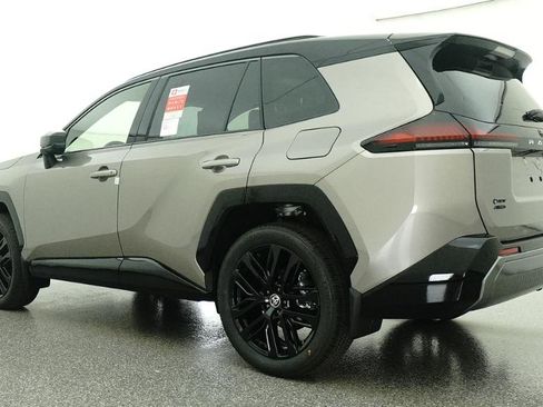 New 2026 Toyota RAV4 FWD image 36