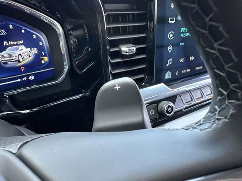 Used 2025 Chevrolet Silverado 1500 High Country w/ High Country Premium Package image 45