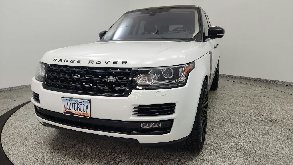Used 2017 Land Rover Range Rover Supercharged AWD/4WD image 11