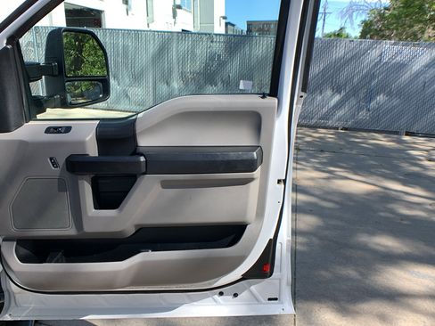 Used 2019 Ford F250 XL w/ XL Value Package AWD/4WD image 25