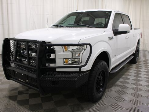 Used 2016 Ford F150 Lariat w/ Equipment Group 501A Mid AWD/4WD image 34