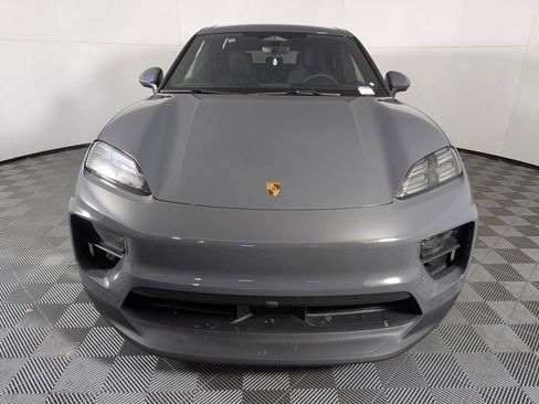 New 2025 Porsche Macan 4 Electric image 10