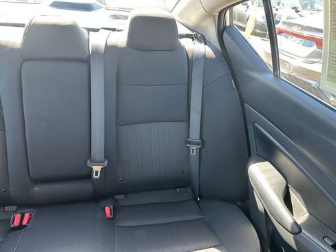 Used 2025 Nissan Altima 2.5 SV image 37