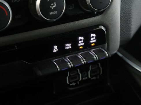 Used 2022 RAM 1500 Laramie image 15