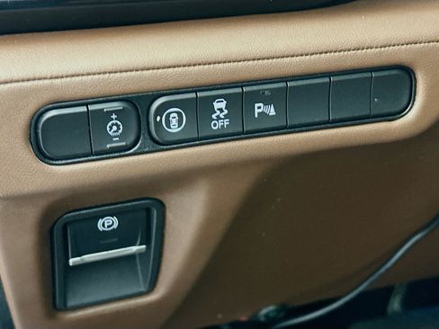 Used 2023 Acura MDX FWD w/ Technology Package image 17