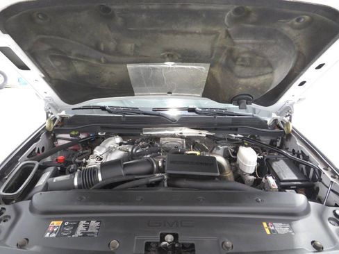 Used 2019 GMC Sierra 3500 Denali w/ Duramax Plus Package AWD/4WD image 34
