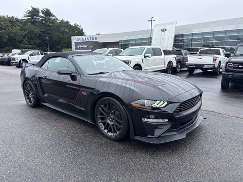 Used 2019 Ford Mustang GT Premium w/ GT Performance Package RWD image 8