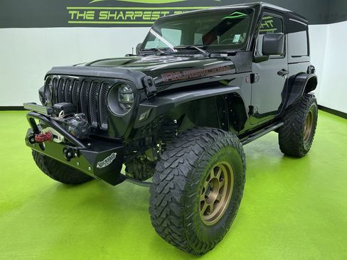 Used 2019 Jeep Wrangler Rubicon w/ LED Lighting Group image 5