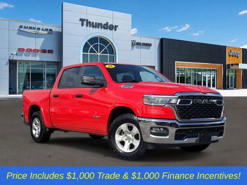 Used 2025 RAM 1500 Big Horn AWD/4WD image 1