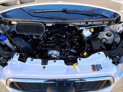 Used 2024 Ford Transit 350 XLT image 28