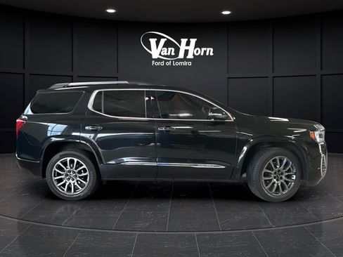 Used 2023 GMC Acadia Denali w/ Black Diamond Edition AWD/4WD image 8