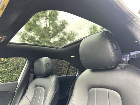 Used 2019 Mercedes-Benz A 220 image 31