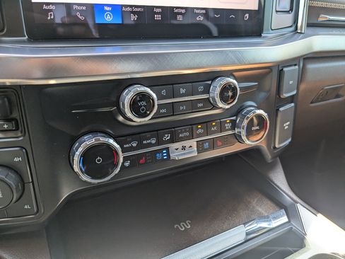 Used 2024 Ford F250 King Ranch image 19