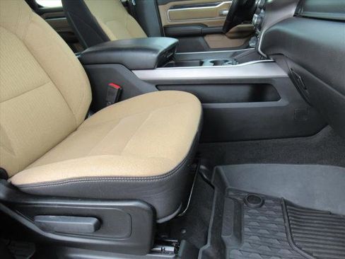Used 2021 RAM 1500 Big Horn image 10
