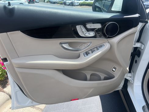 Certified 2018 Mercedes-Benz GLC 300 image 14