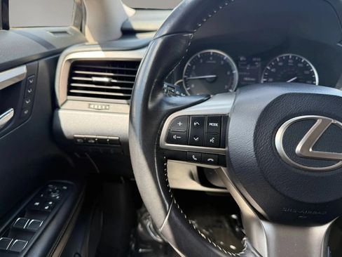 Used 2019 Lexus RX 350L AWD w/ Accessory Package image 23