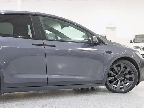 Used 2022 Tesla Model X AWD/4WD image 11
