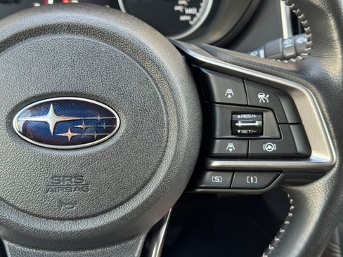 Used 2022 Subaru Forester Premium AWD/4WD image 21