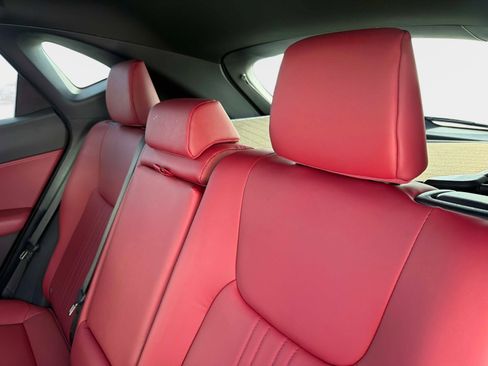 Used 2025 Lexus NX 250 FWD w/ Towing Package (2000 Lbs) image 30