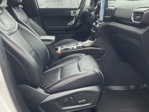 Used 2022 Ford Explorer ST w/ Equipment Group 401A image 48