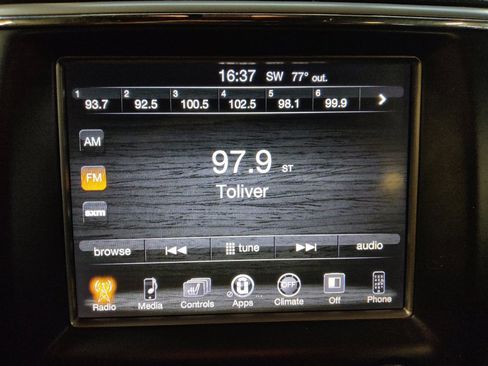 Used 2017 Jeep Grand Cherokee Altitude AWD/4WD image 25