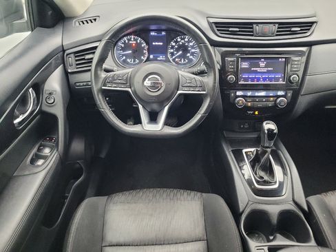 Used 2018 Nissan Rogue SV AWD/4WD image 22