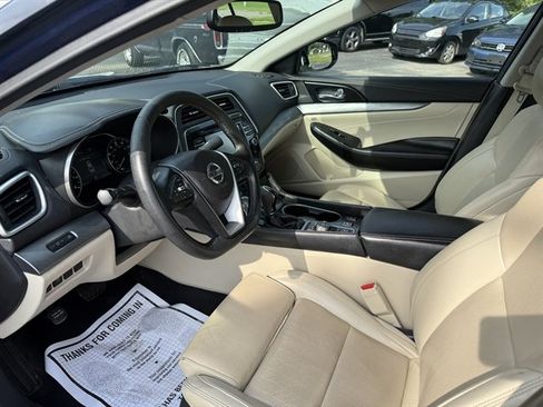 Used 2016 Nissan Maxima 3.5 SV FWD image 8