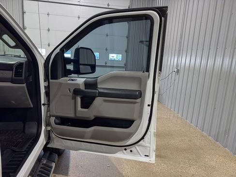 Used 2018 Ford F250 XL w/ STX Appearance Package AWD/4WD image 20