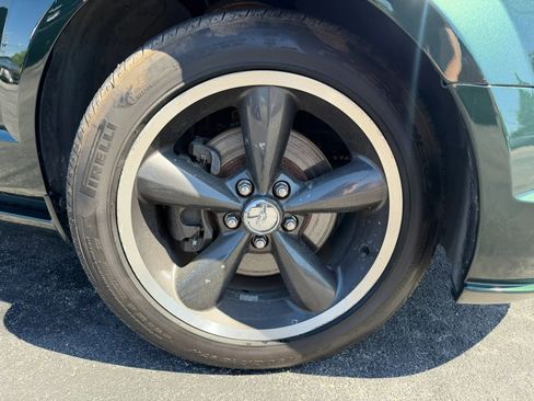 Used 2009 Ford Mustang GT RWD image 24