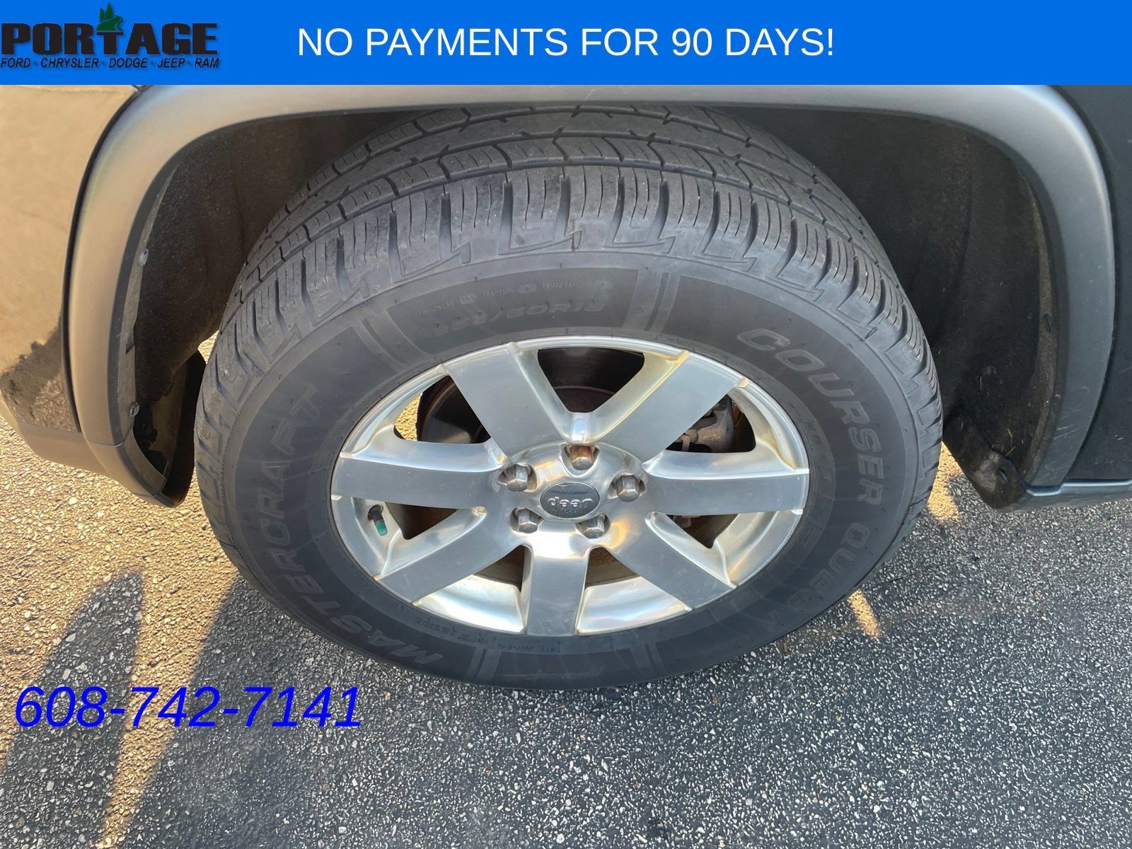 Used 2015 Jeep Grand Cherokee Limited AWD/4WD image 9