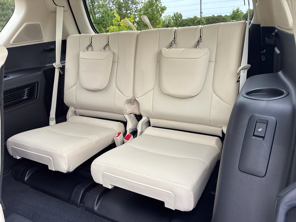 Certified 2023 Lexus GX 460 Premium w/ Accessory Package AWD/4WD image 11