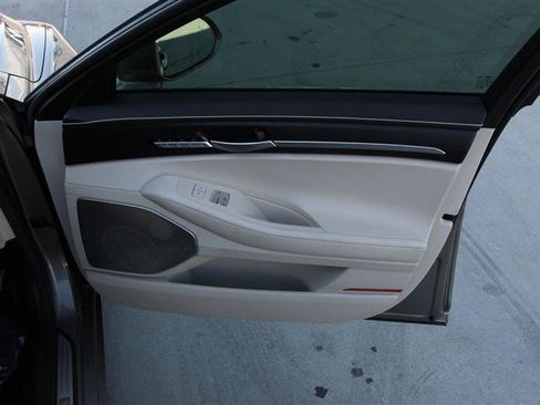 Used 2021 Genesis G90 5.0 Ultimate AWD/4WD image 22