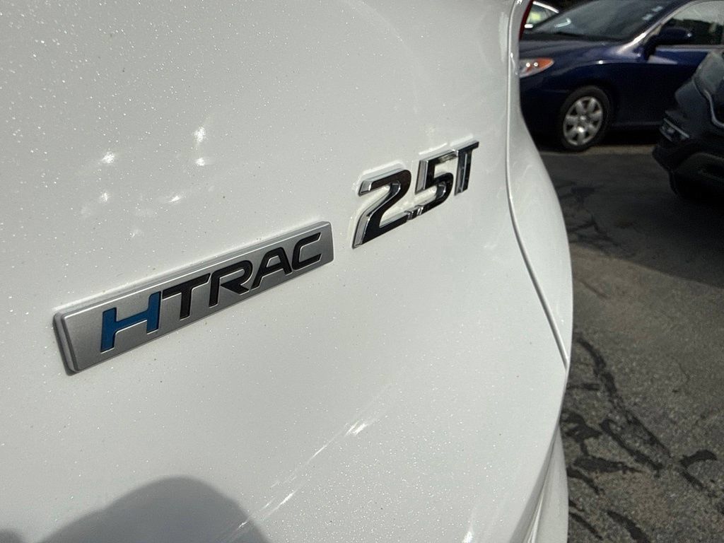 Used 2023 Hyundai Santa Fe Calligraphy AWD/4WD image 13