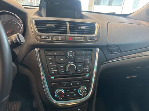 Used 2014 Buick Encore FWD image 27