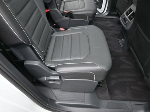 Used 2023 Volkswagen Atlas SEL Premium AWD/4WD image 27