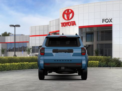 New 2026 Toyota 4Runner SR5 AWD/4WD image 8