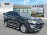Used 2017 Ford Explorer XLT image 3