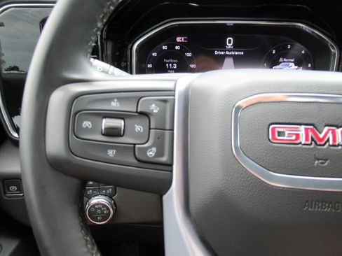 Used 2024 GMC Sierra 1500 SLT w/ X31 Off-Road Package AWD/4WD image 23