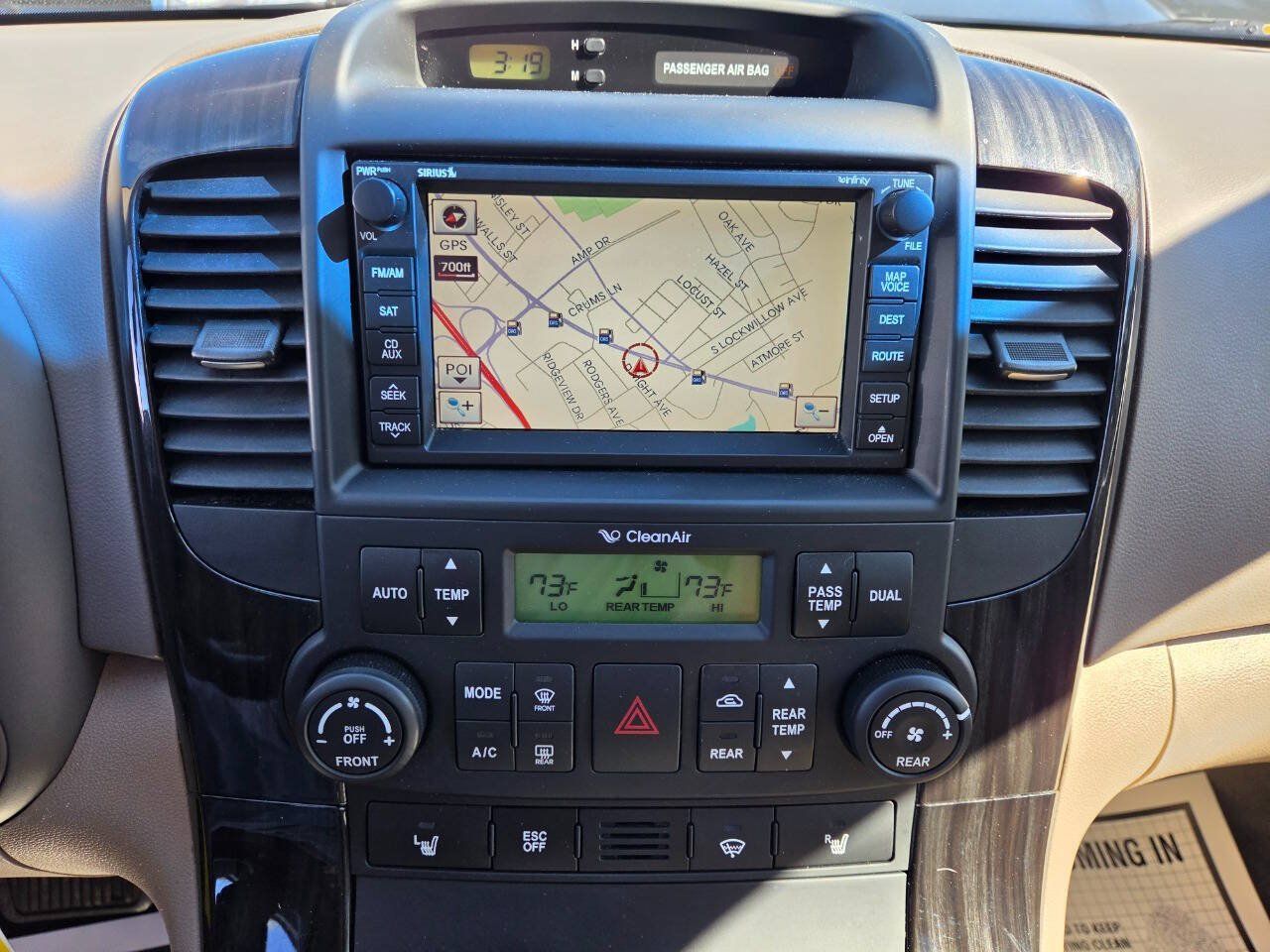 Used 2012 Kia Sedona EX w/ Luxury Pkg FWD image 16