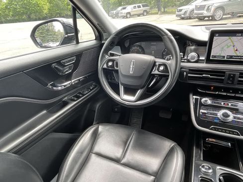 Used 2020 Lincoln Corsair AWD w/ Equipment Group 101A image 17