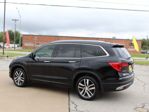 Used 2018 Honda Pilot Elite image 8
