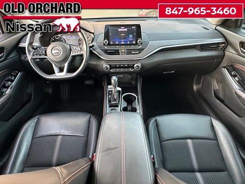 Used 2023 Nissan Altima 2.5 SR image 16