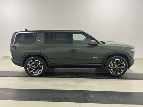 Used 2024 Rivian R1S Adventure AWD/4WD image 6