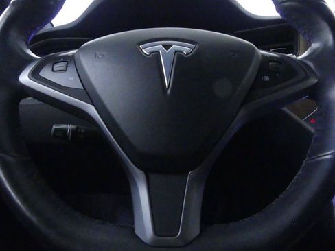 Used 2018 Tesla Model X 75D AWD/4WD image 19