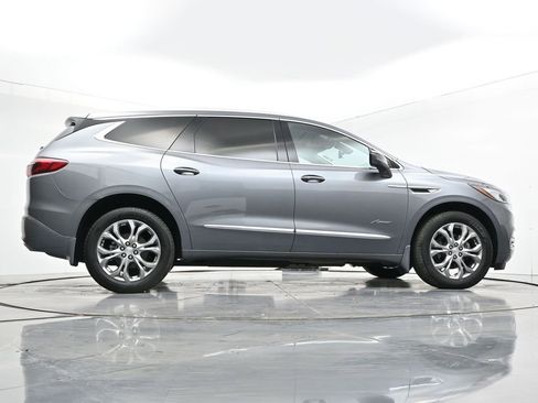 Used 2021 Buick Enclave Avenir w/ Avenir Technology Package image 36