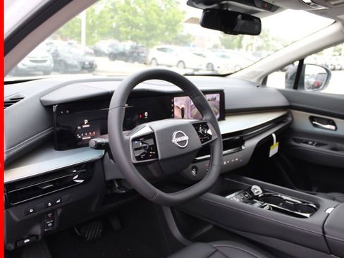 New 2025 Nissan Murano SL w/ Cargo Package image 12