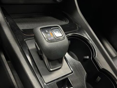 Used 2022 Nissan Rogue SV w/ SV Premium Package AWD/4WD image 19