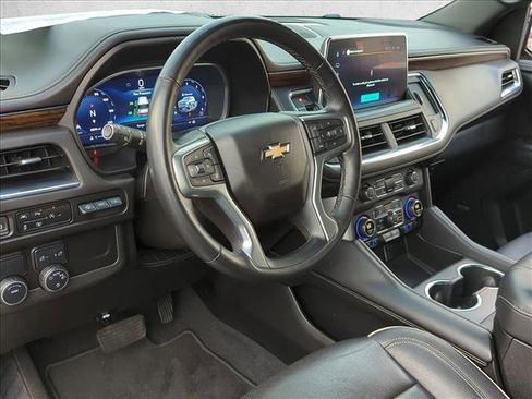 Used 2023 Chevrolet Suburban Premier w/ Premium Package 2 image 9